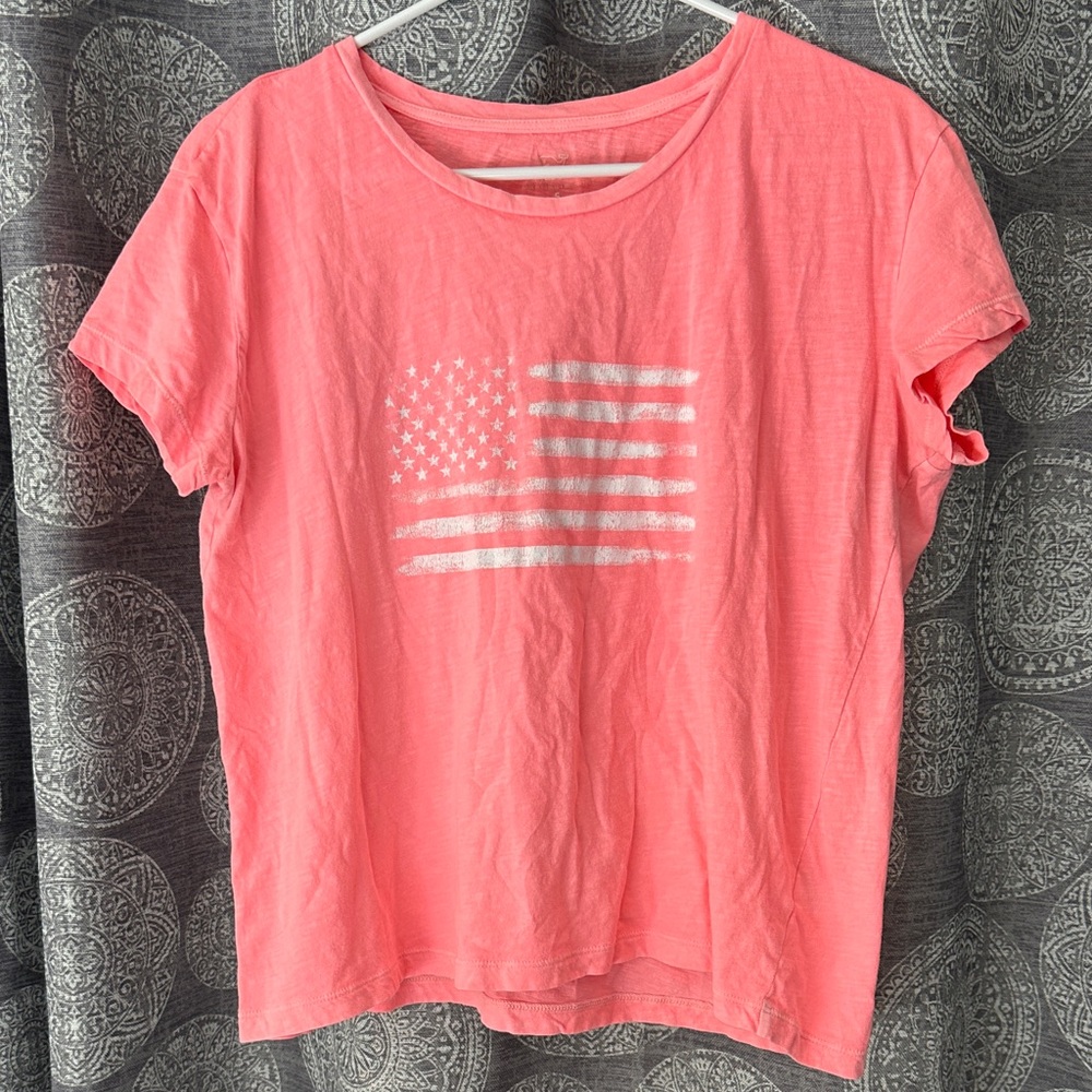 Vineyard Vines Coral Flag Tee